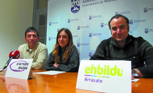 Oposición. Juan Luis Merino (Irabazi), Eva Abuin (Baleike) y Eneko Barberena (EH Bildu). 