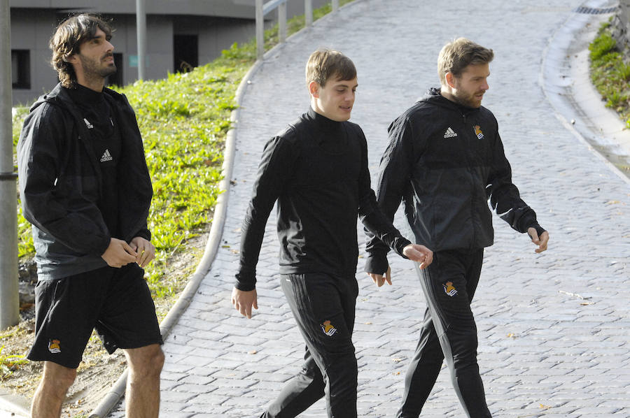 Eusebio ha citado a sus jugadores esta mañana en Zubieta para el último entrenamiento antes del debi de mañana en San Mamés contra el Athletic). 