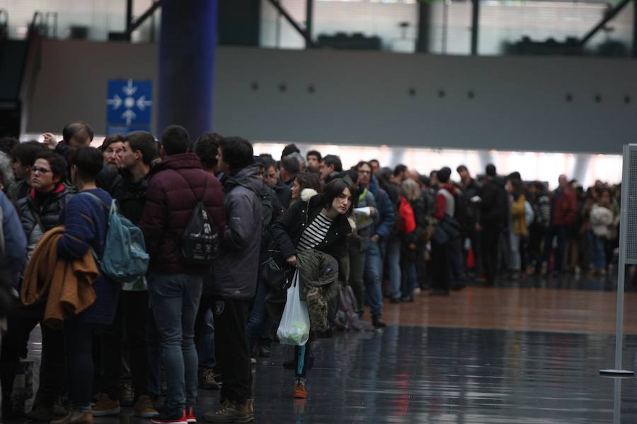 Bertsolari Txapelketa Nagusiko finala ari dira jokatzen Barakaldoko BECen.