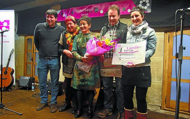 Mariasun Landa. Entrega de los premios de la anterior edición. 