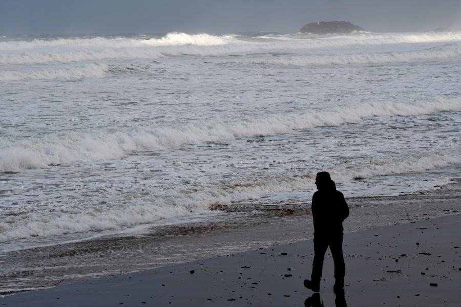 El viento, la lluvia y las olas son las protagonistas de esta jornada