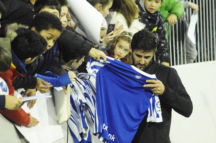 La plantilla de la Real Sociedad, se ha ejercitado este sábado por la tarde en Zubieta con las ausencias de Januzaj y De la Bella.