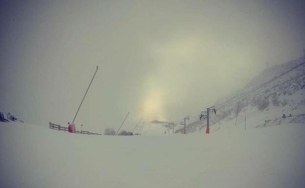 Estación de Leitariegos, durante la mañana de este jueves