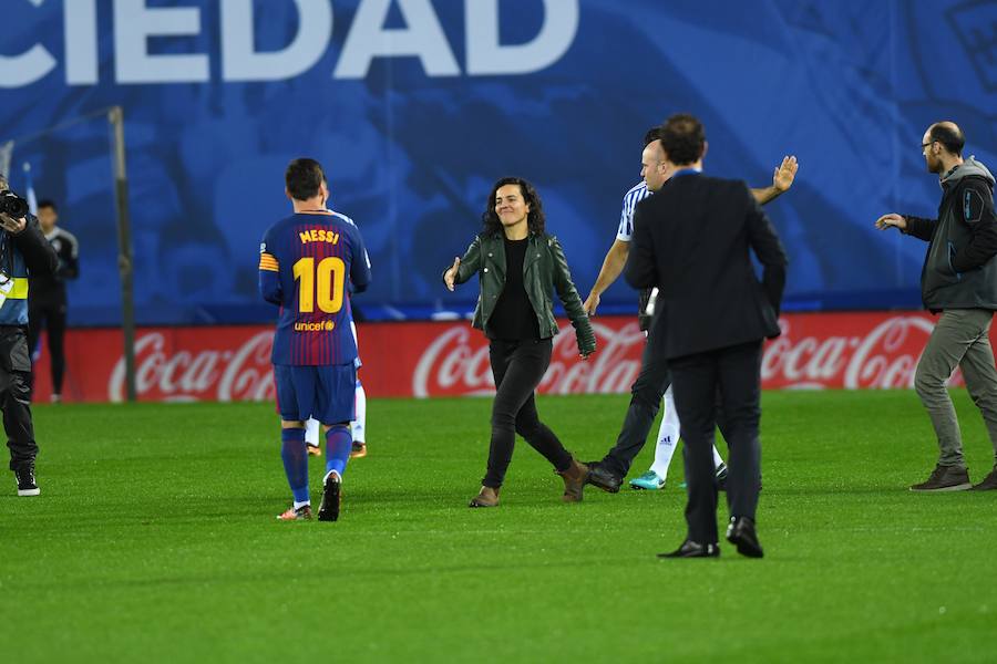 Las mejores imágenes del encuentro entre la Real Sociedad y el F.C. Barcelona en el estadio de Anoeta
