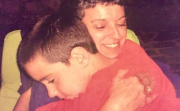 El desgarrador mensaje de la madre de Jon Bárcena a su hijo desaparecido en su 20 cumpleaños