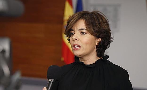 Sáenz de Santamaría acudirá a Donostia a la entrega del premio Ordóñez