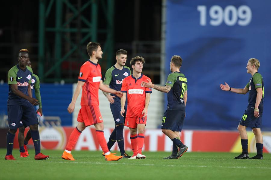 El partido entre la Real Sociedad y el Salzburgo en Anoeta, en imágenes