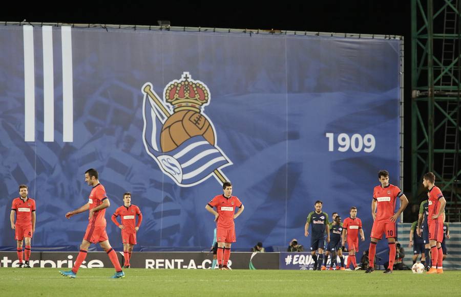 El partido entre la Real Sociedad y el Salzburgo en Anoeta, en imágenes