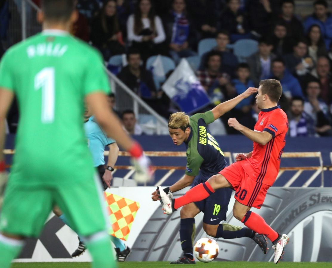 El partido entre la Real Sociedad y el Salzburgo en Anoeta, en imágenes