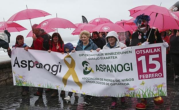 La marcha ha partido de Sagües. 