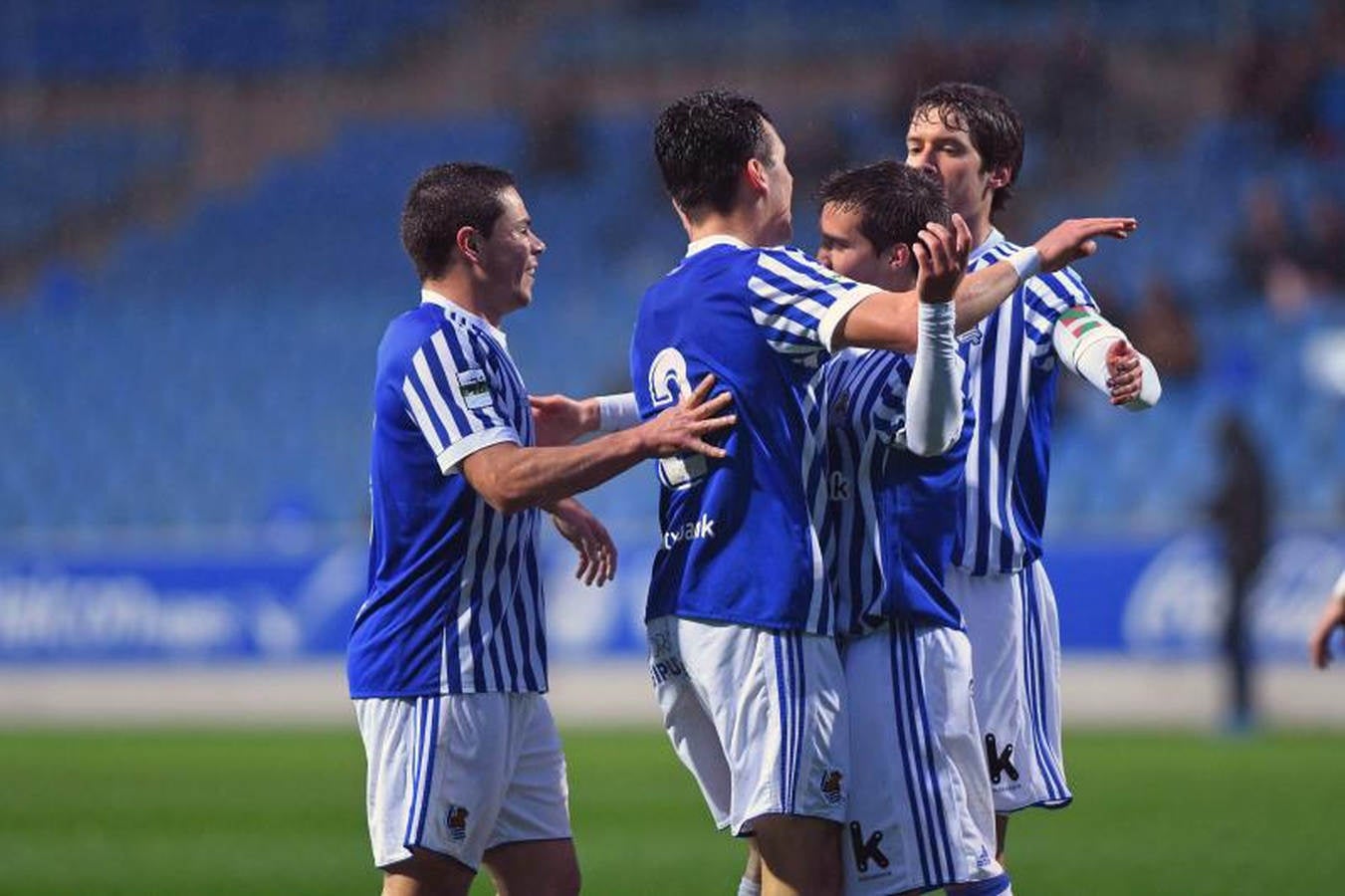 Un gol de Capilla permite a los de Alguacil meterse en puestos de play-off de ascenso.