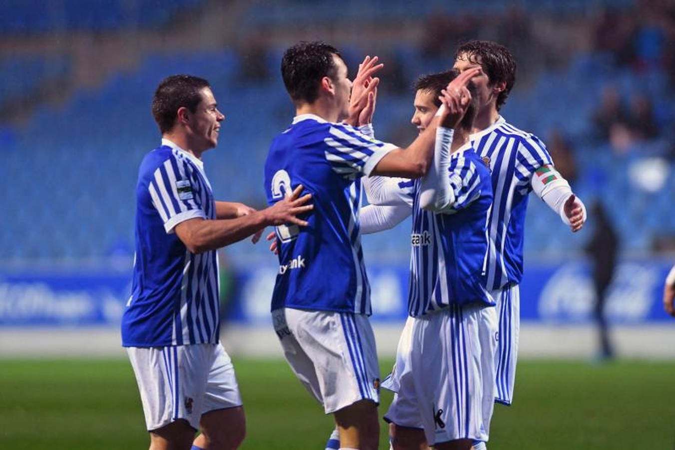 Un gol de Capilla permite a los de Alguacil meterse en puestos de play-off de ascenso.