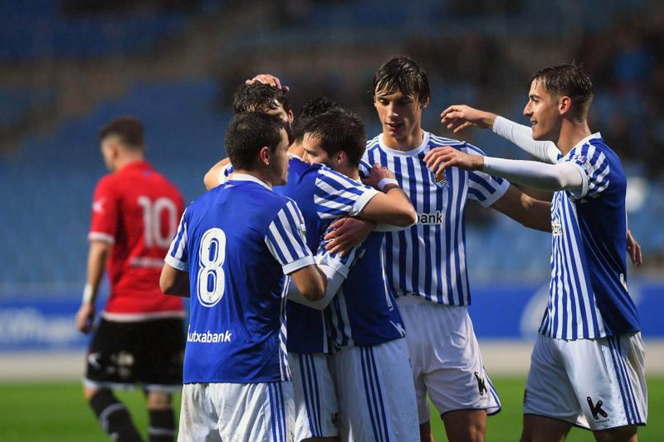 Un gol de Capilla permite a los de Alguacil meterse en puestos de play-off de ascenso.