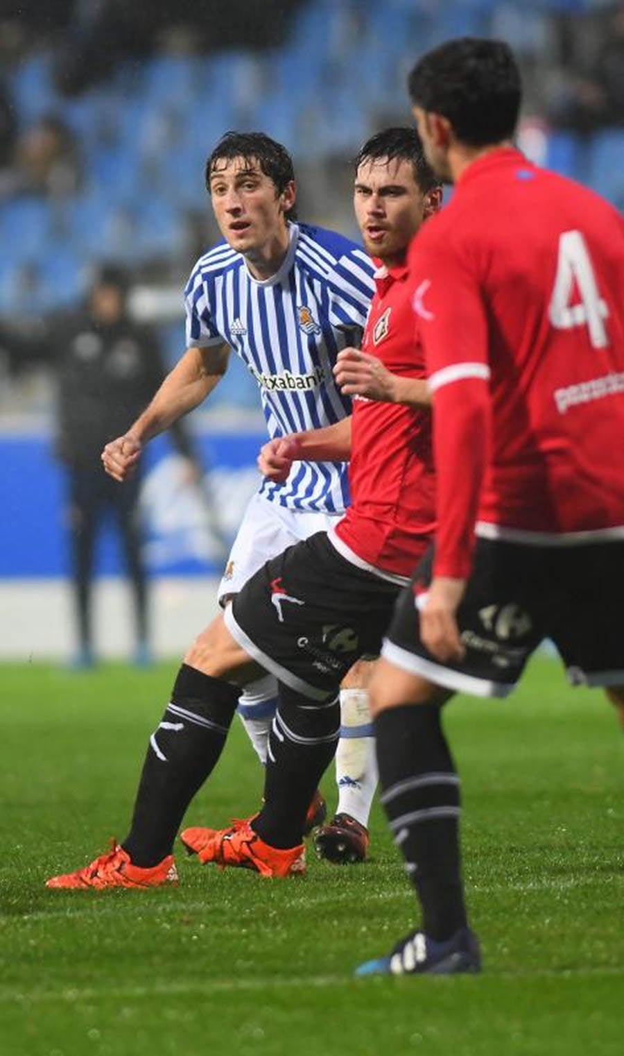 Un gol de Capilla permite a los de Alguacil meterse en puestos de play-off de ascenso.