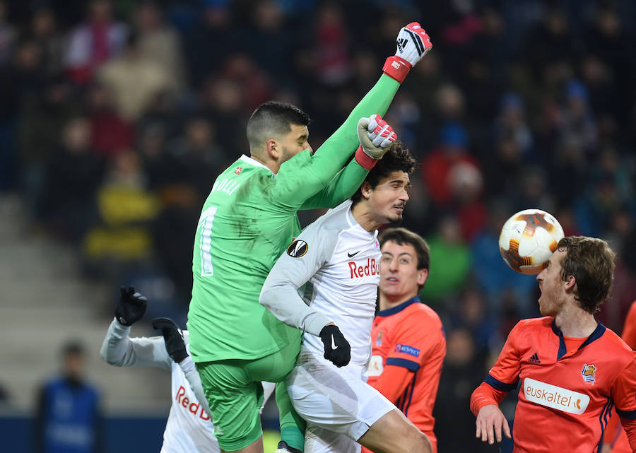 Emoción en el Salzburgo - Real Sociedad con la presencia de casi dos mil aficionados realistas en las gradas