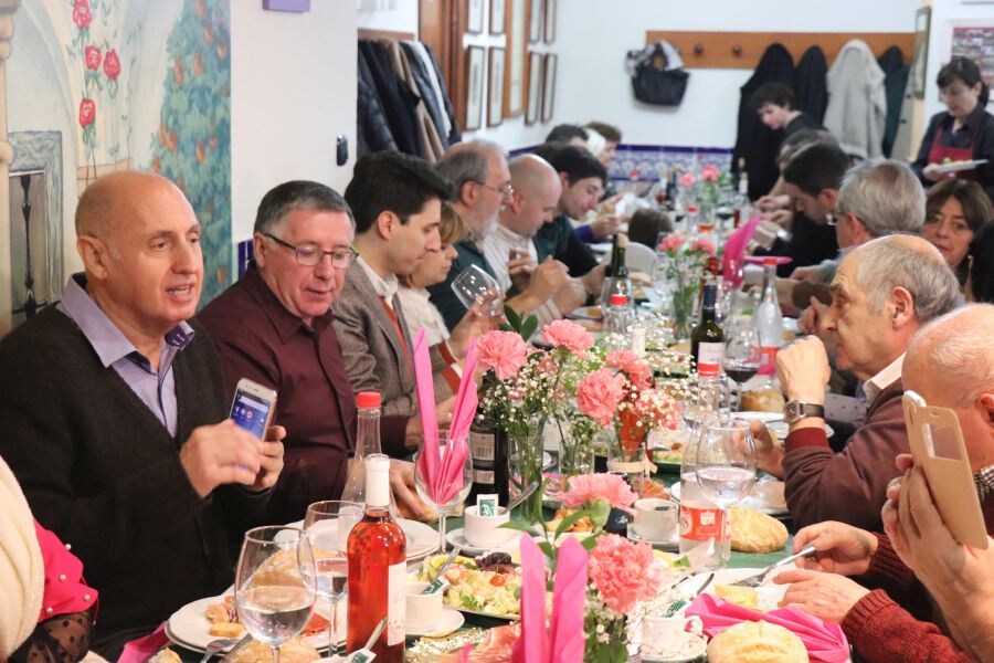 Semblante Andaluz ha celebrado en su sede de Atsobakar el día grande de la comunidad andaluza con una fiesta.