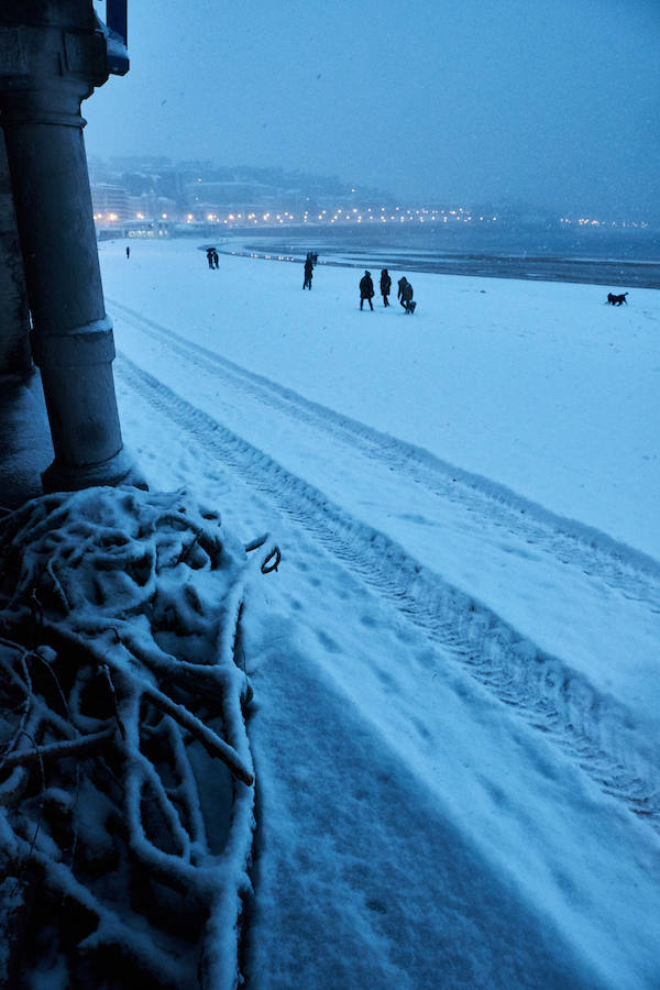 Las precipitaciones están generando severos problemas de circulación en la ciudad
