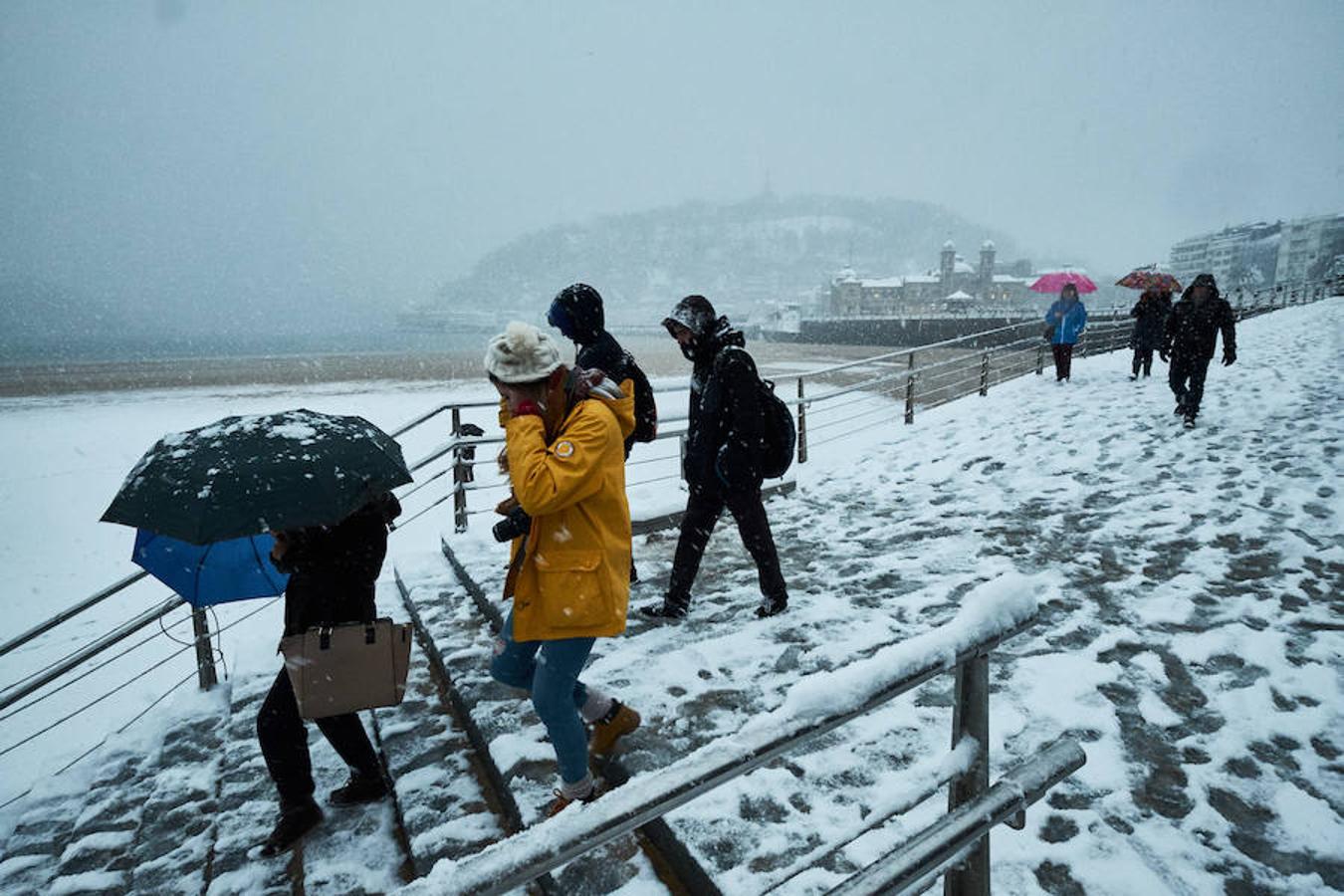 Las precipitaciones están generando severos problemas de circulación en la ciudad