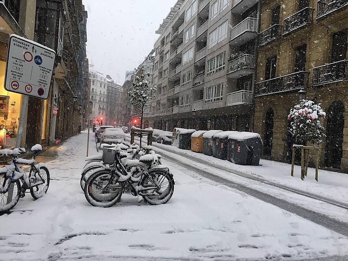 Las precipitaciones están generando severos problemas de circulación en la ciudad