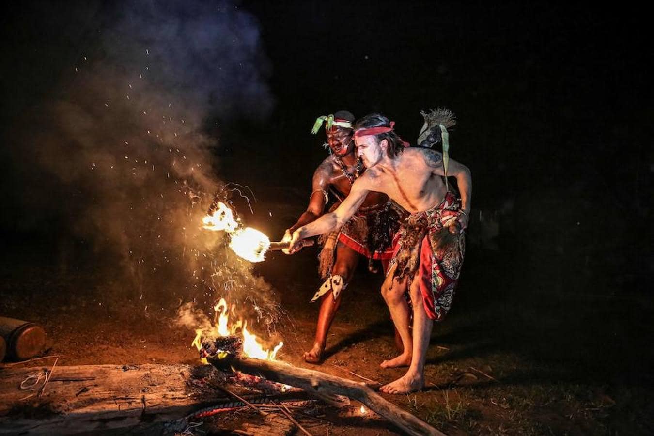 El Bwiti o Bwete es un rito de iniciación de los pueblos mitsogo y gapinzi, de la región central de Gabón. Para este rito se utiliza la planta de Iboga, extracto de una planta conocida por sus poderes alucinógenos, que también se utiliza para curar adicciones a drogas, alcohol o tabaco.