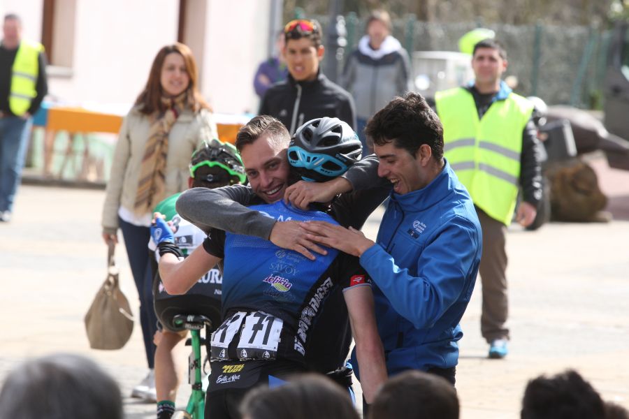 La XV Aiztondo Klasika ha reunido a lo mejor del ciclismo élite y sub23 en una prueba que se ha disputado entre Alkiza y Larrauls. Segunda cita de la Copa de España, es la primera prueba de esta competición que discurre por las carreteras de Gipuzkoa.