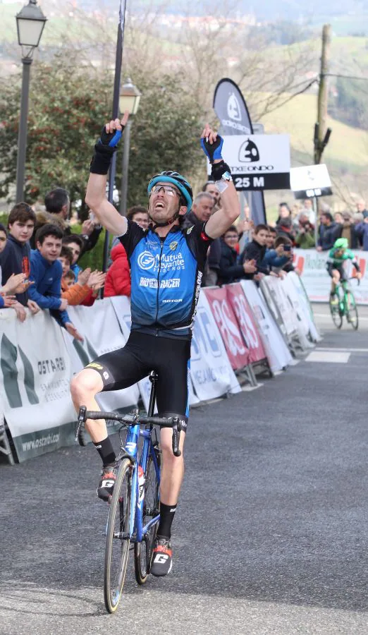 La XV Aiztondo Klasika ha reunido a lo mejor del ciclismo élite y sub23 en una prueba que se ha disputado entre Alkiza y Larrauls. Segunda cita de la Copa de España, es la primera prueba de esta competición que discurre por las carreteras de Gipuzkoa.