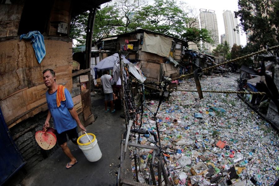 Filipinas es, según Greenpeace, el tercer país asiático que más residuos plásticos arroja a los océanos. Este 14 de marzo se celebra el Día Mundial de Acción en Defensa de los Ríos y en Contra de la Represas, fundado en Brasil en 1997.