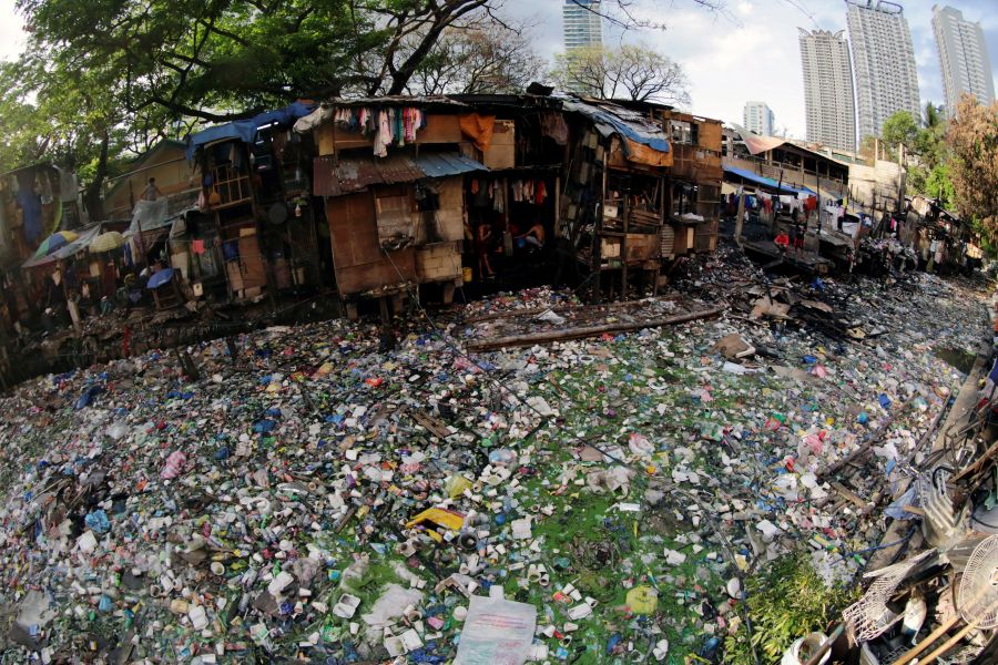 Filipinas es, según Greenpeace, el tercer país asiático que más residuos plásticos arroja a los océanos. Este 14 de marzo se celebra el Día Mundial de Acción en Defensa de los Ríos y en Contra de la Represas, fundado en Brasil en 1997.