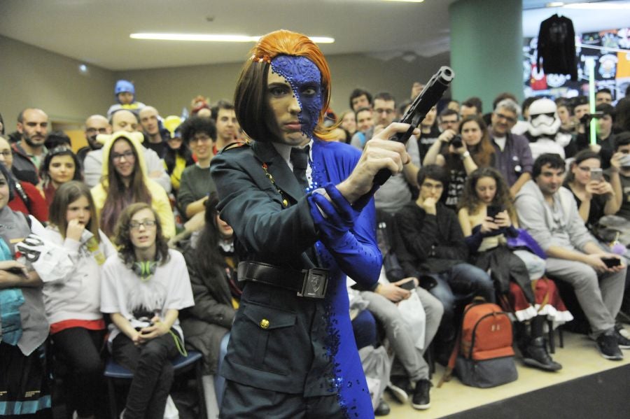 El concurso de cosplay y los premios a los maestros del cómic centran la segunda jornada del Salon Internacional del Cómic y Manga de San Sebastián