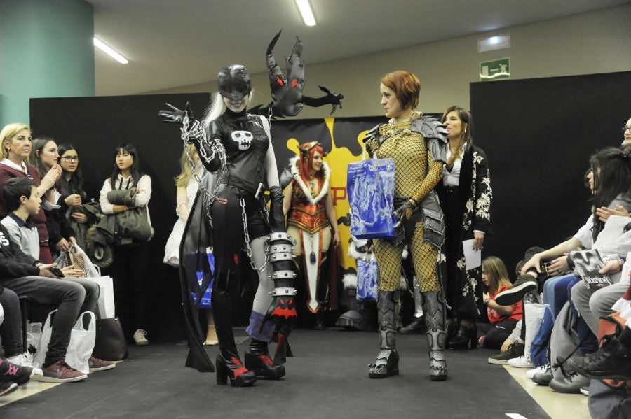 El concurso de cosplay y los premios a los maestros del cómic centran la segunda jornada del Salon Internacional del Cómic y Manga de San Sebastián
