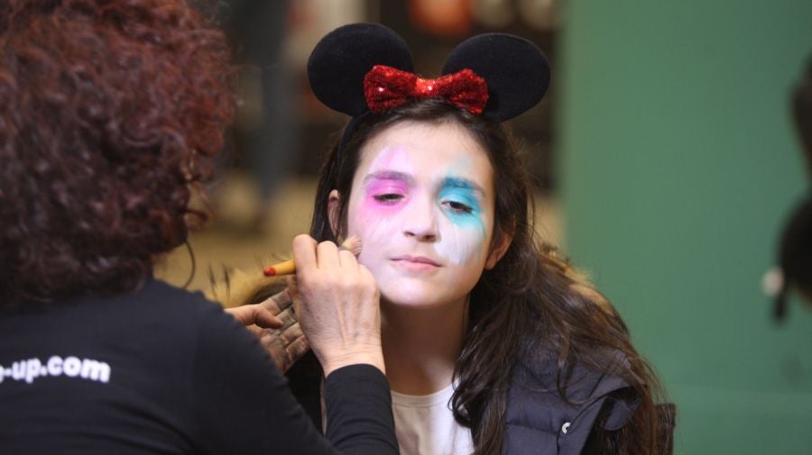 El concurso de cosplay y los premios a los maestros del cómic centran la segunda jornada del Salon Internacional del Cómic y Manga de San Sebastián