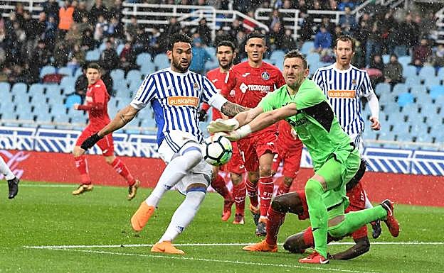 Willian José bate su récord de goles