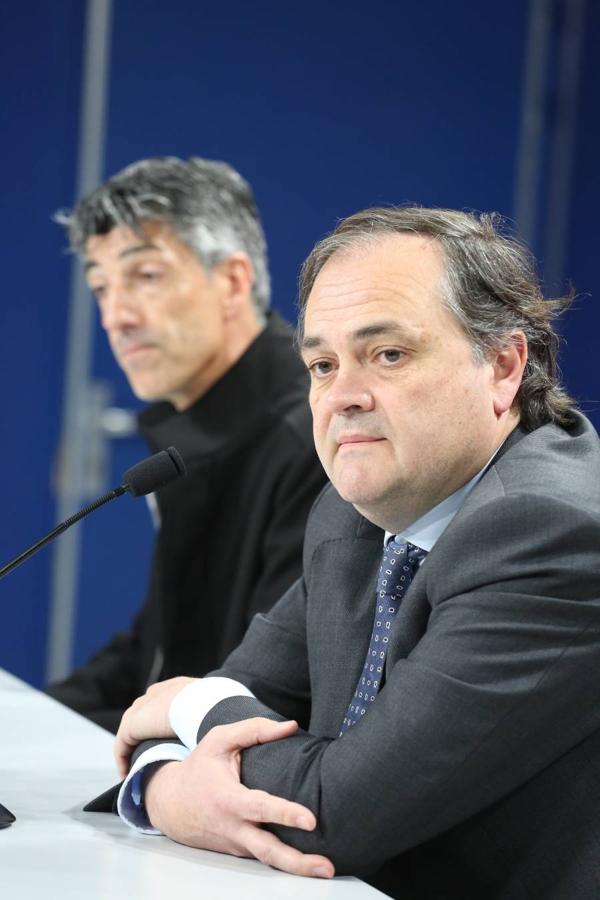 Imanol Alguacil ha sido presentado como nuevo entrenador de la Real Sociedad, sustituyendo de este modo a Eusebio Sacristán. Mikel Labaka será su segundo entrenador.