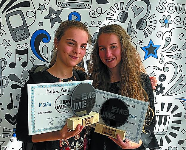 Maitena Paillet y Maitane Arreche obtuvieron sendos primeros premios.