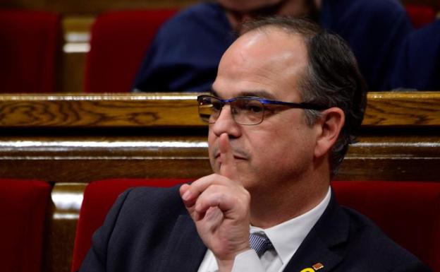 El candidato a la presidencia de la Generalitat, Jordi Turull, durante el pleno de investidura.