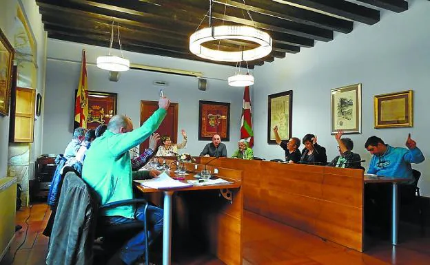 El Pleno ratificó por unanimidad la elección de Haztegi como receptora de la preciada estatuilla.