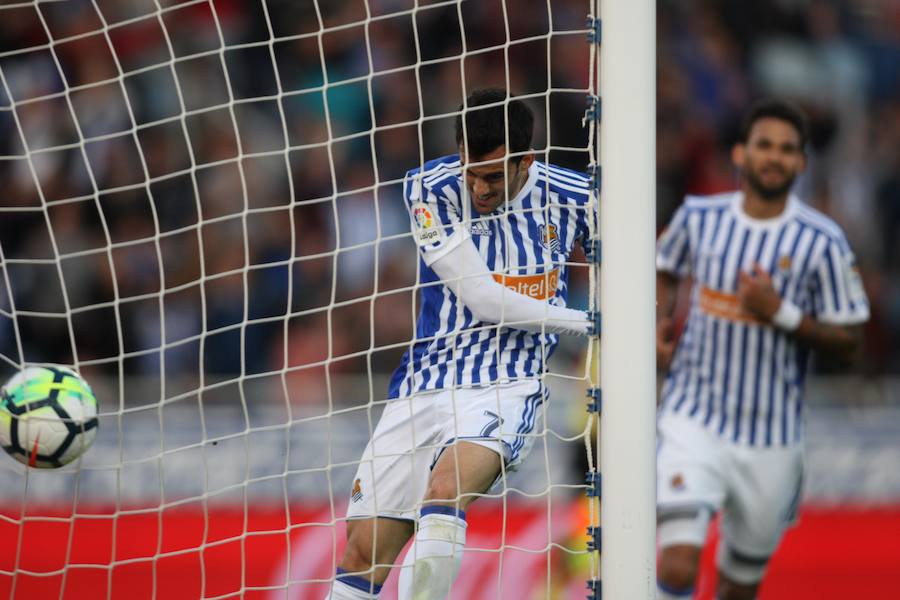 El equipo txuri-urdin se reencuentra con las buenas sensaciones tras esta goleada en Anoeta