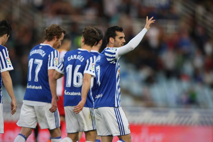 El equipo txuri-urdin se reencuentra con las buenas sensaciones tras esta goleada en Anoeta