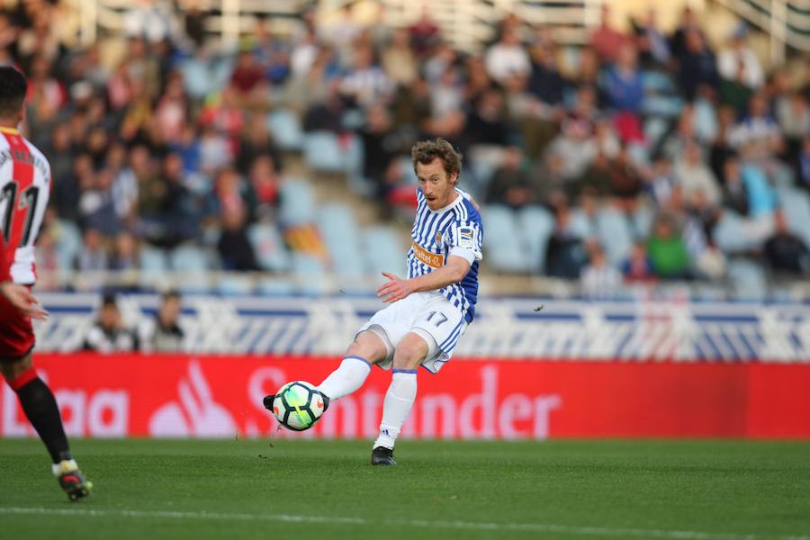 El equipo txuri-urdin se reencuentra con las buenas sensaciones tras esta goleada en Anoeta