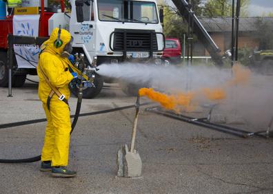 Imagen secundaria 1 - El Counterfog absorbe el humo contaminado y echa a tierra las partículas tóxicas.