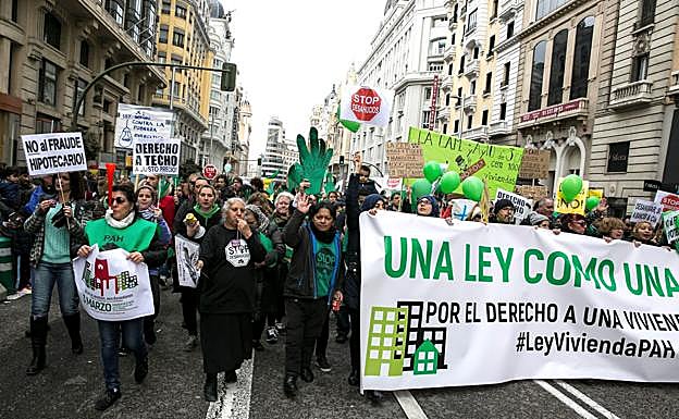 Marcha por la vivienda convocada por la Plataforma de Afectados por la Hipoteca.
