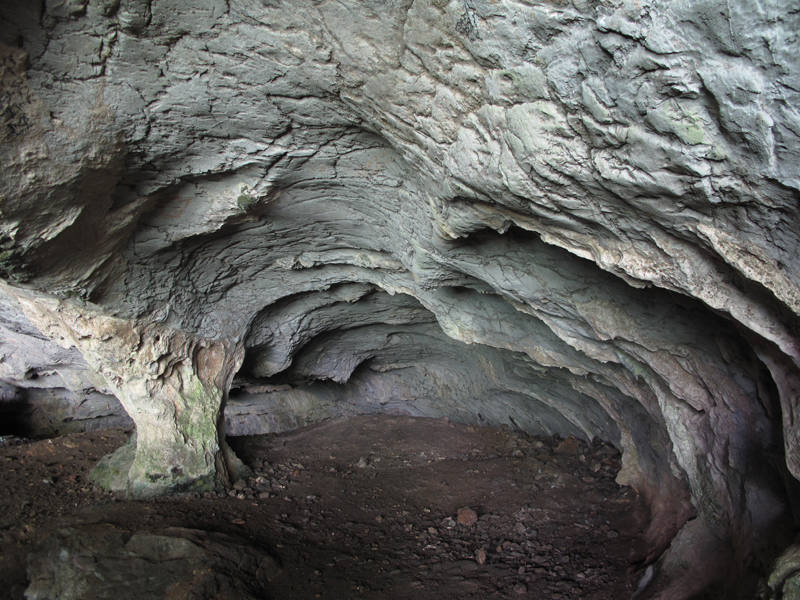Mitología y tradición se funden en uno de los últimos valles secretos de la montaña guipuzcoana. Se trata de Araotz, un pequeño barrio rural cercano al santuario de Arantzazu donde el tiempo parece detenido