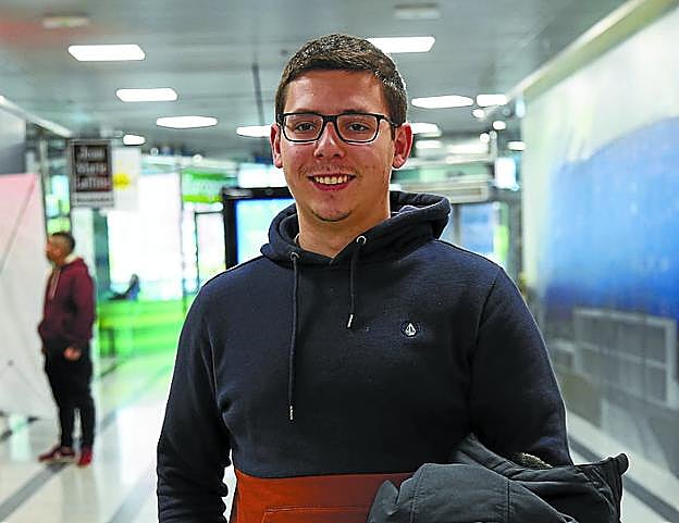 Eneko Arias, Zarautz: «El proceso de elección de asiento es rápido y sin problema ninguno»