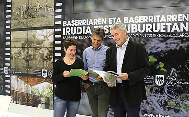 Egitasmo zabalago batean txertatzen da ostiral honetan aurkeztu den liburua.