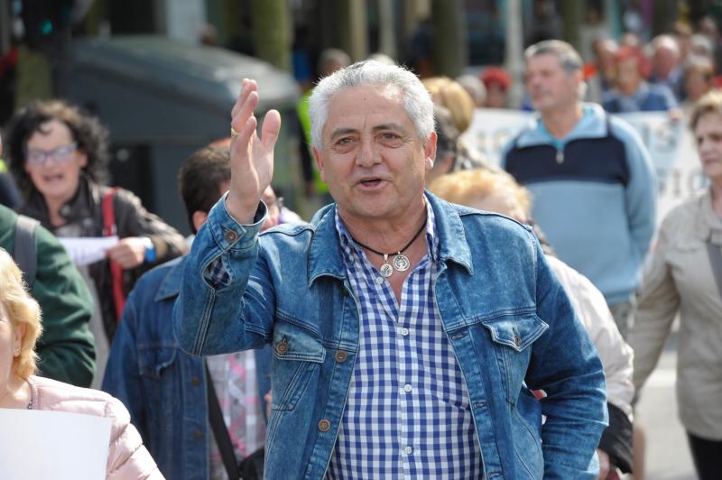 Miles de pensionistas han salido a las calles de la capital guipuzcoana para reivindicar, una vez más, por sus derechos. 