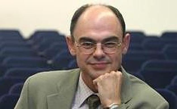 El historiador José Ángel Achón considera que el viaje de Elcano "da pistas para encarar la globalización"