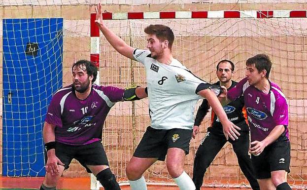 Experiencia. Valle volverá a defender la portería arrasatearra. 