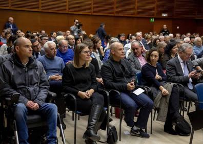 Imagen secundaria 1 - El lehendakari destaca en San Sebastián el papel del tercer sector social para «una sociedad más justa»