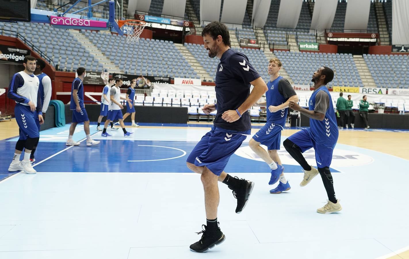 El jugador Asier de la Iglesia, que padece esclerosis múltiple, jugará este domingo en ACB con el Gipuzkoa Basket.