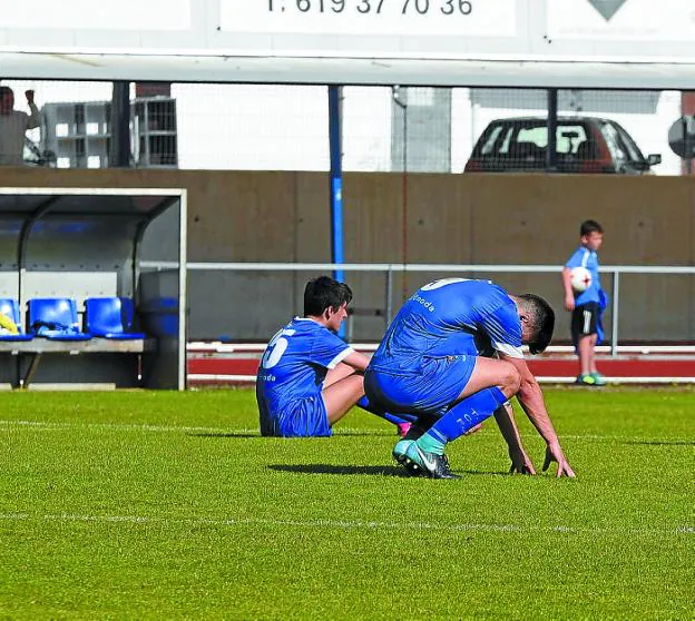 El preferente no pudo. El ascenso se aleja, pero los tolosarras no arrojan la toalla.
